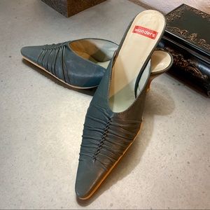Wonders Pointed Toe Mules Italian Leather 9N